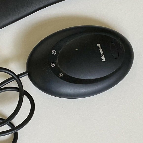 Microsoft Wireless Comfort Keyboard Model 1045 with Receiver EUC Tested Clean - Picture 2 of 5